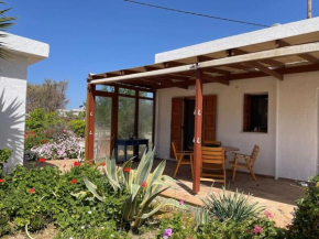 Cottage House In Komi Beach